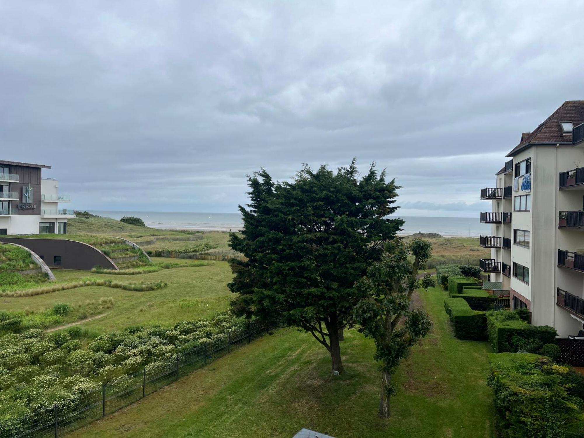 La Parenthese Cabourgeaise Apartamento Exterior foto