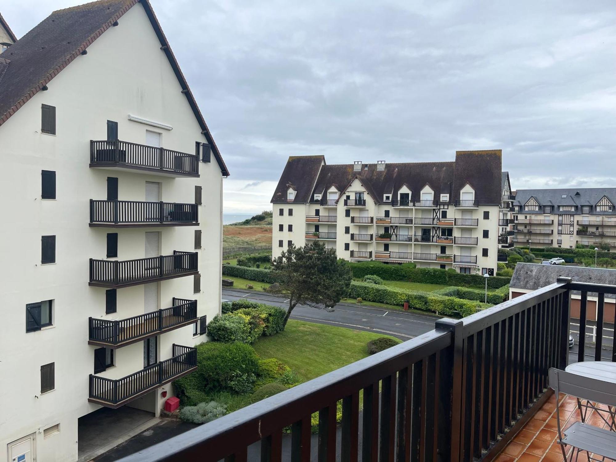 La Parenthese Cabourgeaise Apartamento Exterior foto